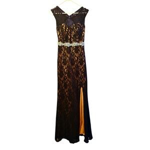 City Triangle black lace jewel belted dark fairy mermaid maxi dress size 11
